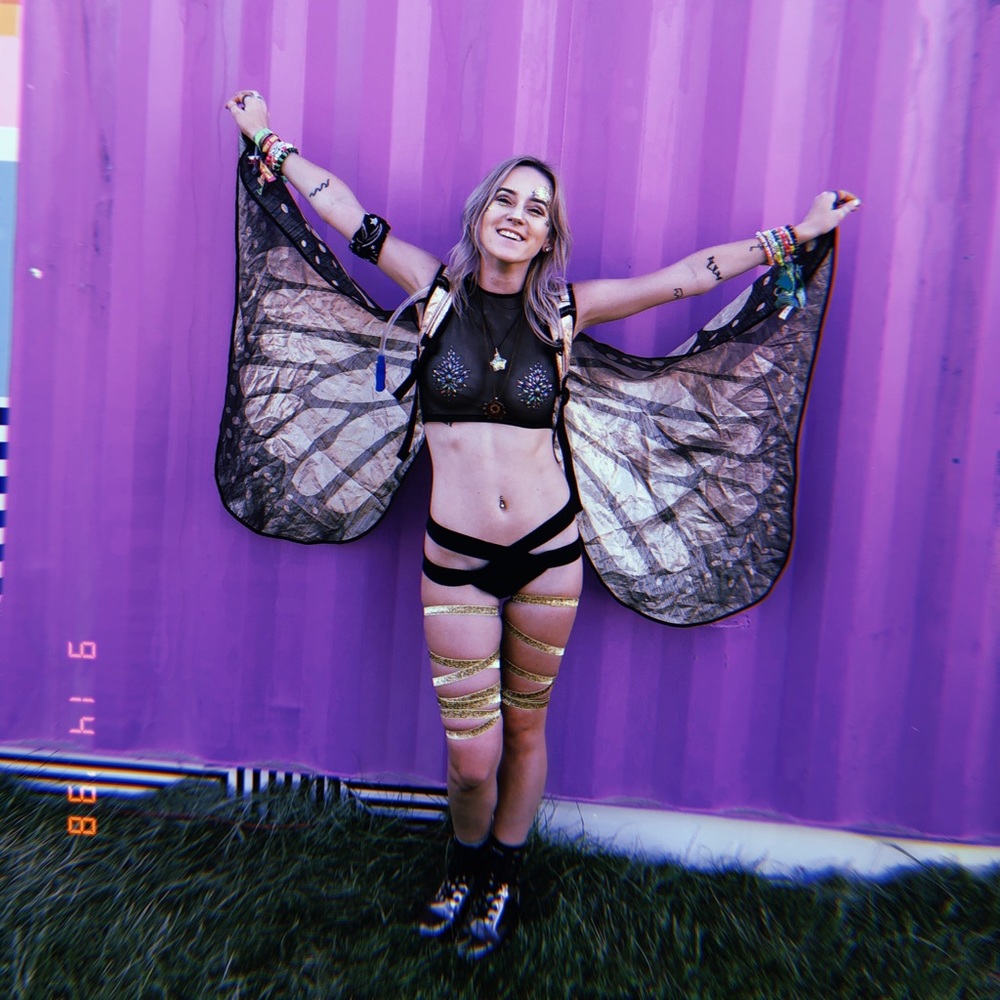 Iheartraves butterfly wings !